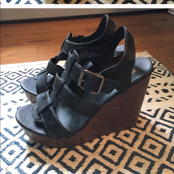 🍁SALE Steve Madden Wedge Sandals Black & Brown - Picture 2 of 3